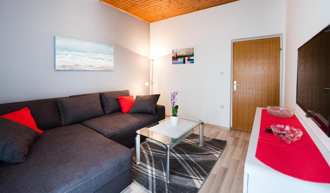 Apartments Care Donji Okrug  المظهر الخارجي الصورة